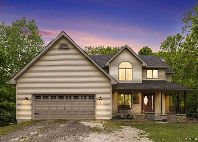 Property at 11851 Mason Rd, Webberville, MI 48892 9571, 3 beds, 2.5 baths