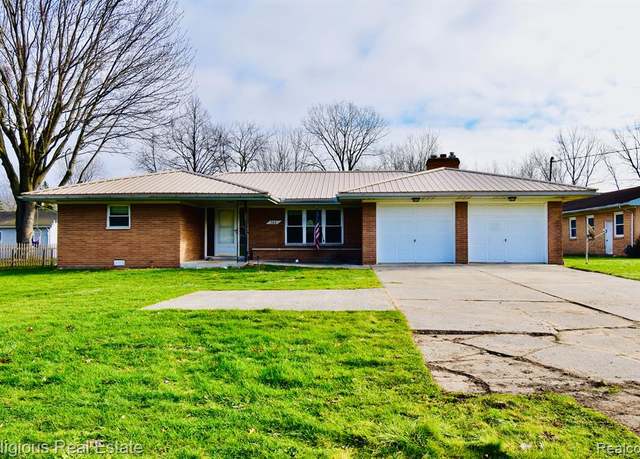 Property at 365 S MILLER Rd, Saginaw, MI 48609 5109, 4 beds, 2 baths