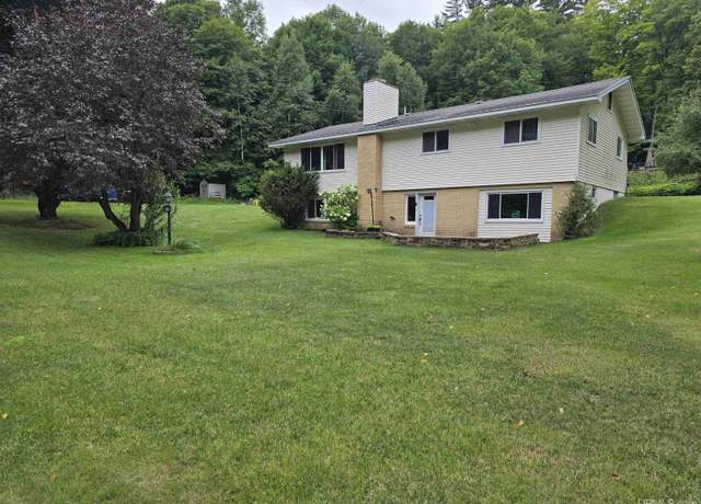 Property at 1115 Cooper Lake Rd, Ishpeming, MI 49849, 4 beds, 2 baths