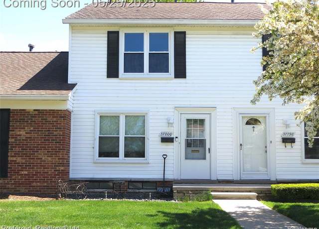 Property at 37800 CHARTER OAKS Blvd, Clinton Township, MI 48036 2426, 2 beds, 1.5 baths