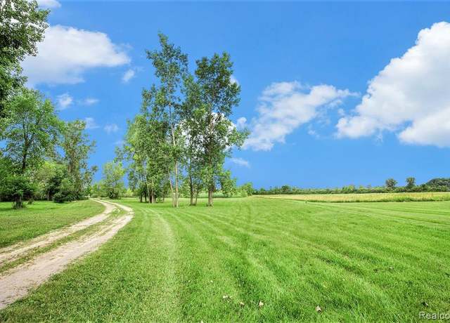 Property at 29988 ARMADA RIDGE Rd, Richmond, MI 48062 4545