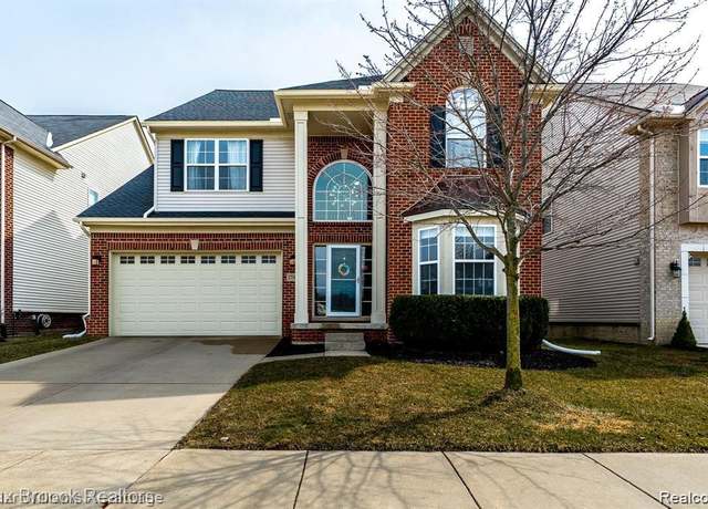 Property at 27404 SLOAN St, Novi, MI 48374 1008, 4 beds, 2.5 baths