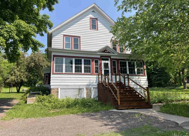 Property at 815 Roberts St, Wakefield, MI 49968, 4 beds, 1.5 baths