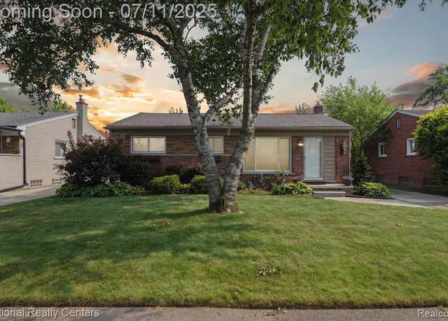 Property at 32203 Anita Dr, Westland, MI 48185 1595, 3 beds, 2 baths