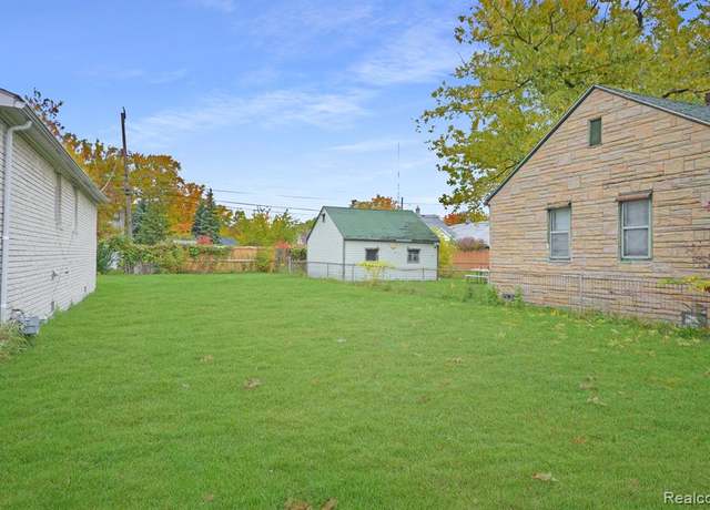 Property at 000 W Muir Ave, Hazel Park, MI 48030