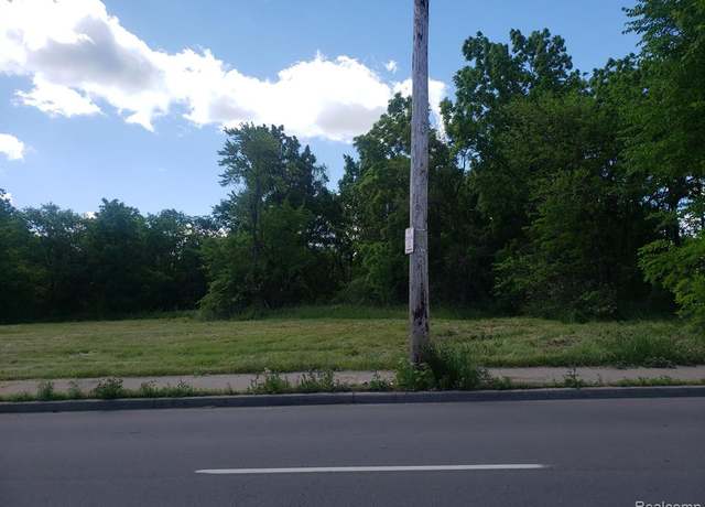 Property at 2268 E WARREN Ave, Detroit, MI 48207 1147
