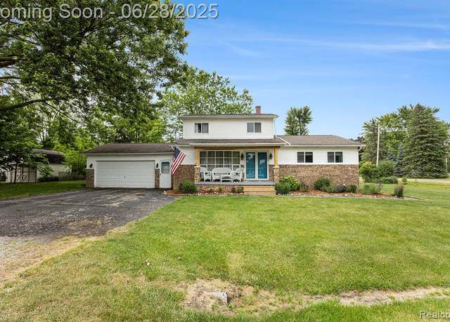 Property at 2371 Bradford Dr, Grand Blanc, MI 48507 4403, 3 beds, 2.5 baths