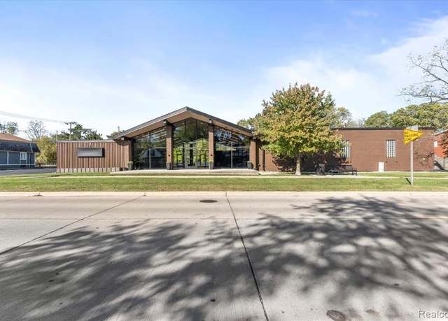 Property at 7560 MACOMB St, Grosse Ile, MI 48138 1571