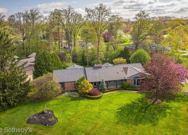Property at 1322 LAKE CRESCENT Dr, Bloomfield Hills, MI 48302 2743, 4 beds, 2.5 baths