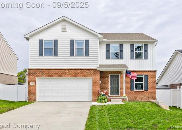 Property at 3548 Woodmont Ave, Trenton, MI 48183 2362, 4 beds, 2.5 baths