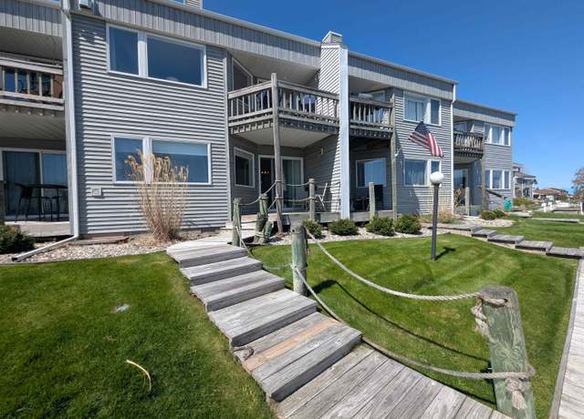 Property at 3097 Midshipman Dr, Au Gres, MI 48703, 1 bed, 1.5 baths