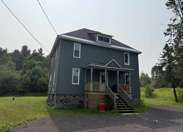 Property at 47470 Gundlach Rd, Houghton, MI 49931, 4 beds, 1.5 baths