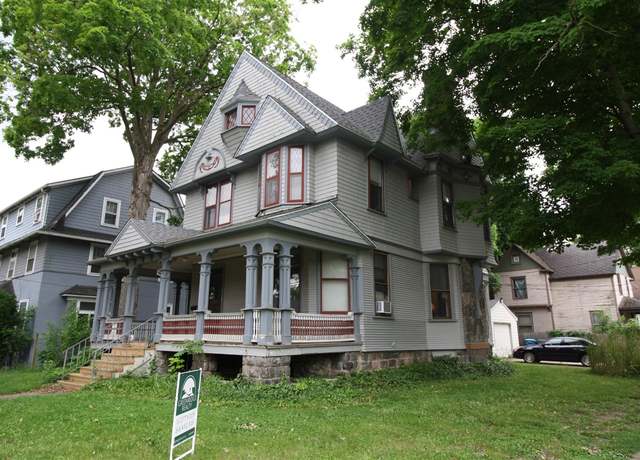 Property at 904 S Park St, Kalamazoo, MI 49001