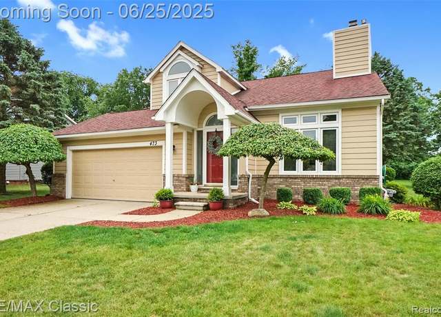 Property at 473 Hampton Ct, Wixom, MI 48393 4511, 3 beds, 3.5 baths