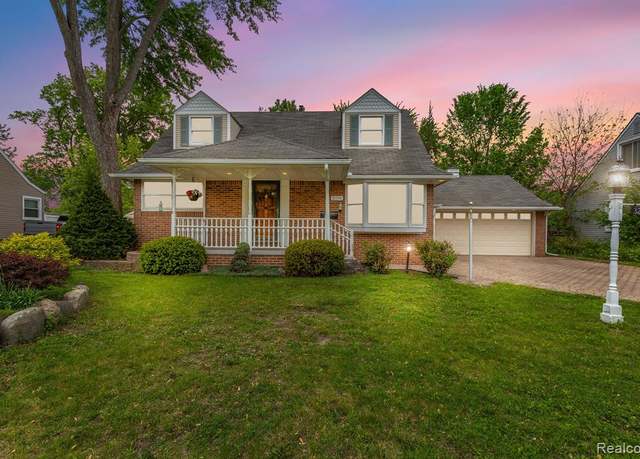 Property at 32534 ROSSLYN Ave, Garden City, MI 48135 1283, 3 beds, 2.5 baths