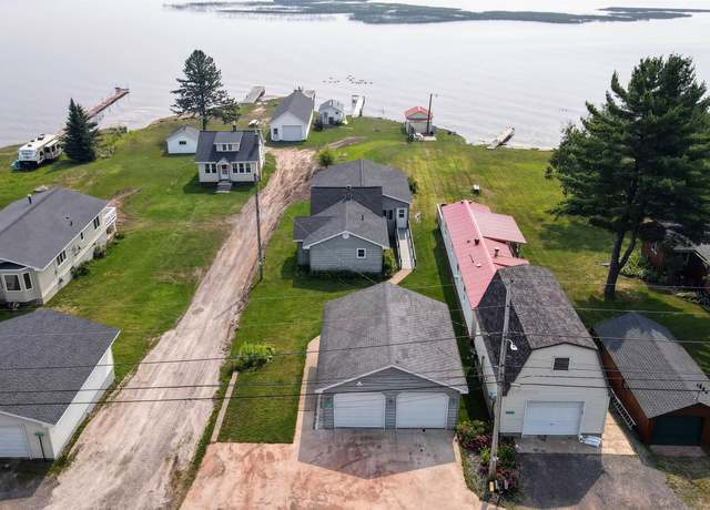 Property at 42720 Lakeshore Dr, Chassell, MI 49916, 3 beds, 1.5 baths