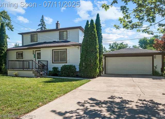 Property at 1089 Tecumseh Ave, Waterford, MI 48327 3362, 4 beds, 2 baths