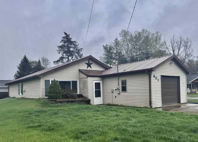 Property at 602 Anchor St, Gladwin, MI 48624, 3 beds, 1.5 baths