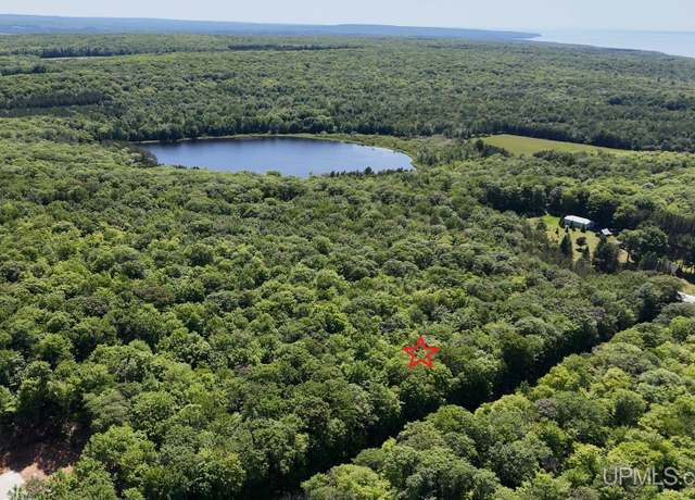 Property at TBDB5 N Superior Rd, Houghton, MI 49931