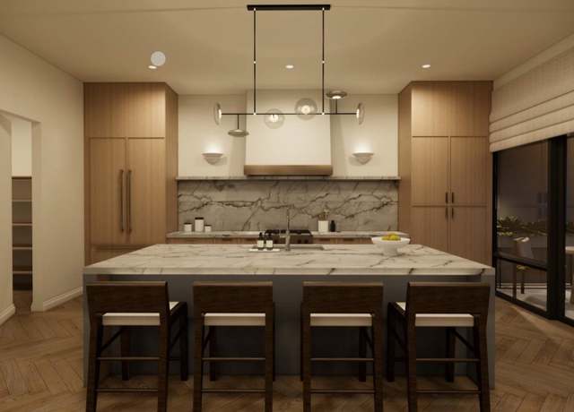 Property at 207 W Grandview #205, Traverse City, MI 49684, 3 beds, 2.5 baths