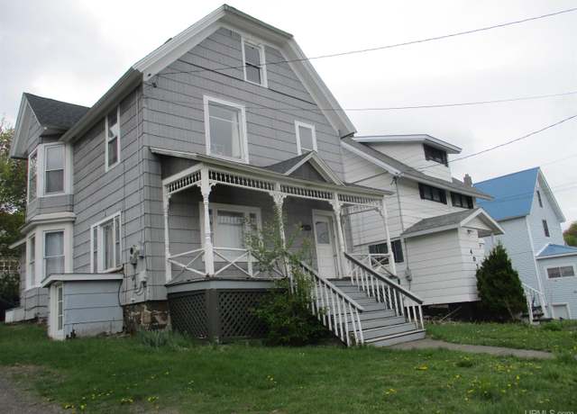 Property at 405 W South Ave #1, Houghton, MI 49931, 4 beds, 1 bath