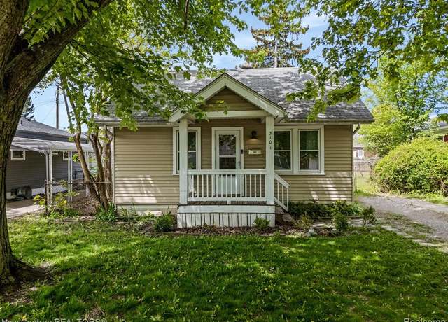 Property at 3101 Robina Ave, Berkley, MI 48072 3816, 3 beds, 1 bath