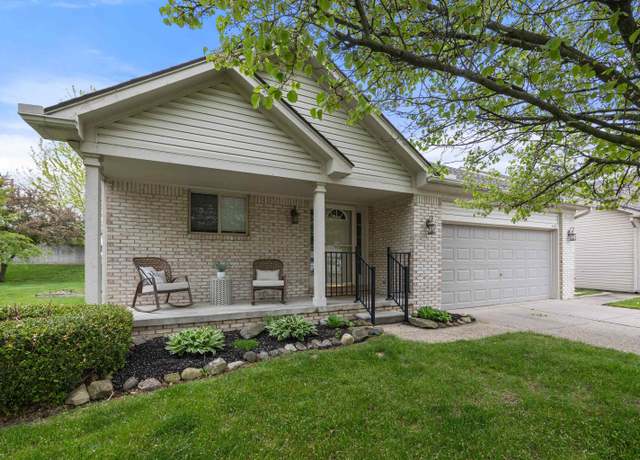 Property at 422 Converse Ct, Lake Orion, MI 48362, 3 beds, 2 baths