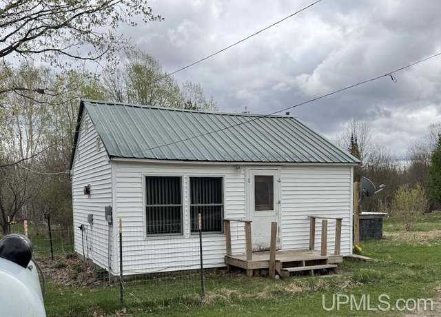 Property at 13658 N M-77 Rd, Grand Marais, MI 49839, 2 beds, 1 bath