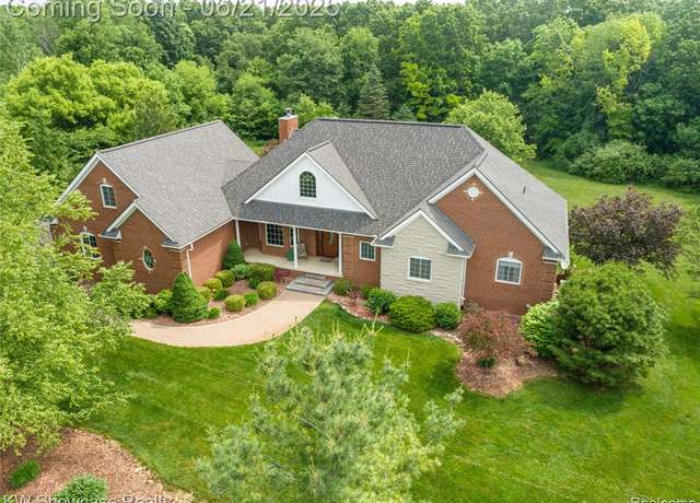 Property at 2449 WOODVALE Trl, Brighton, MI 48114 8149, 4 beds, 3 baths
