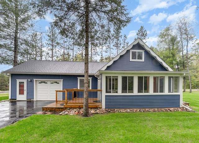Property at 100 Redwine Dr, Houghton Lake, MI 48629, 3 beds, 1.5 baths