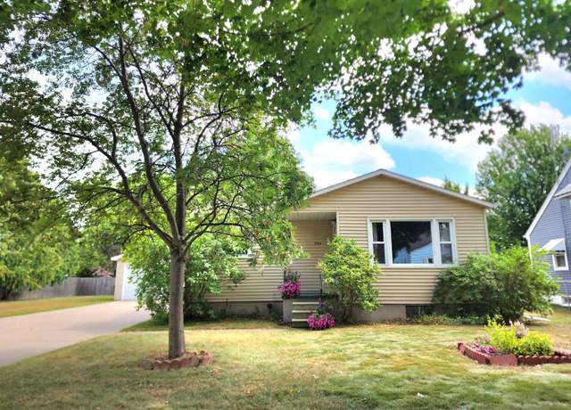 Property at 904 Frank St, Bay City, MI 48706, 3 beds, 1.5 baths