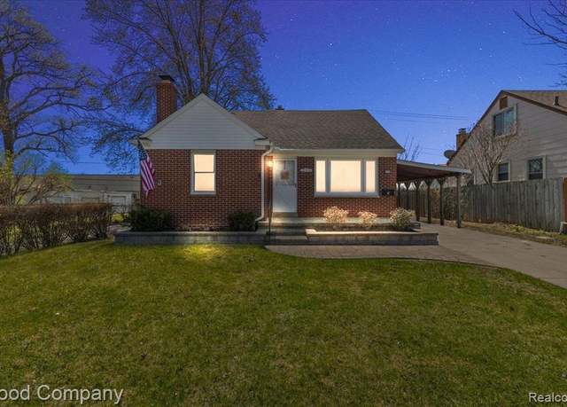 Property at 19004 BIRMINGHAM St, Roseville, MI 48066 4185, 3 beds, 2 baths