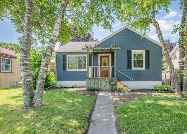 Property at 2702 N VanBuren St, Bay City, MI 48708, 2 beds, 1 bath
