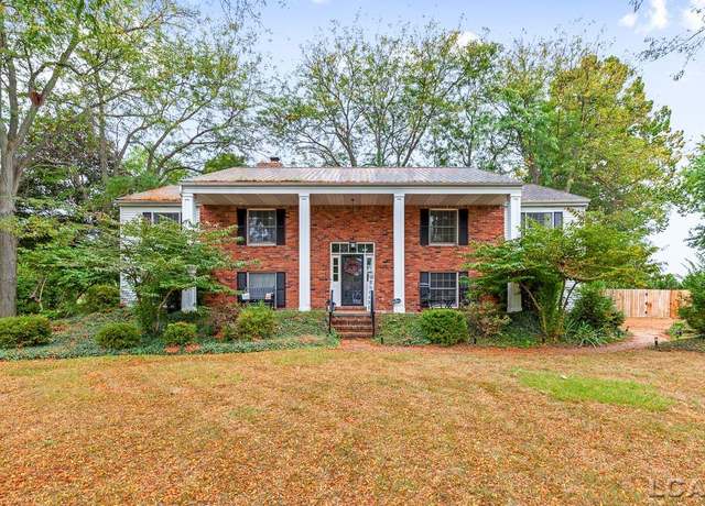 Property at 1206 Trenton Rd, Adrian, MI 49221, 5 beds, 3 baths