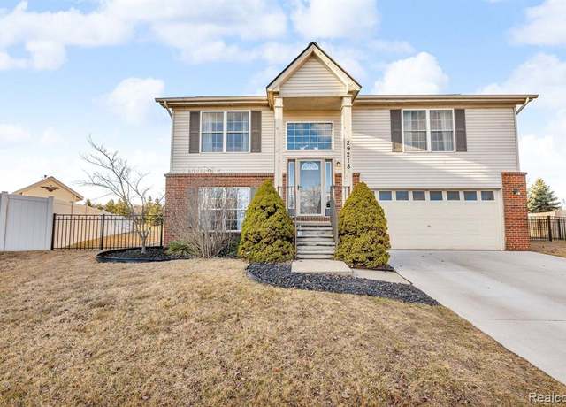 Property at 29218 HUNTER, Trenton, MI 48183 7013, 3 beds, 2 baths