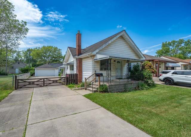Property at 22079 Oakwood Ave, Eastpointe, MI 48021, 2 beds, 1 bath