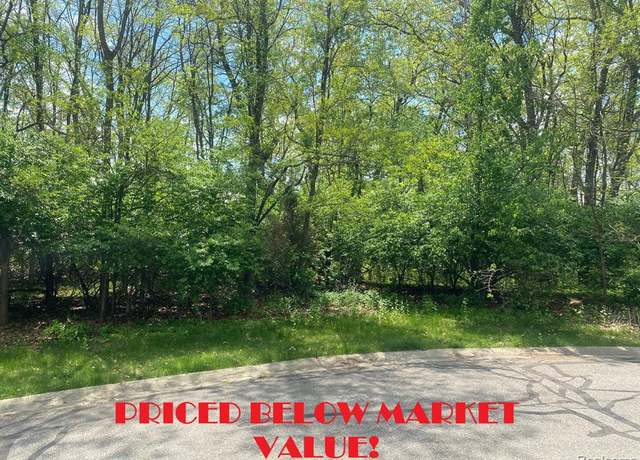 Property at Unit 23 Pine Cr Rexford Ct, Brighton, MI 48116
