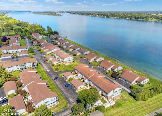 Property at 1715 River Rd #76 Rd #76, Saint Clair, MI 48079, 3 beds, 3 baths