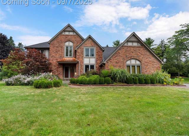 Property at 1906 Independence Ct, Rochester Hills, MI 48306 2911, 4 beds, 3.5 baths