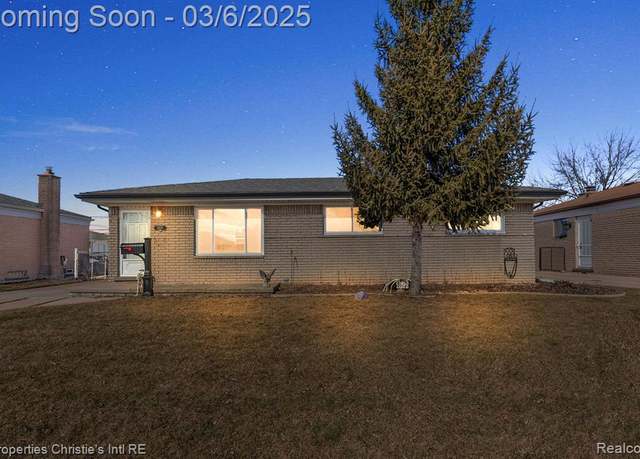 Property at 15637 ALSIP St, Roseville, MI 48066 2775, 3 beds, 2.5 baths