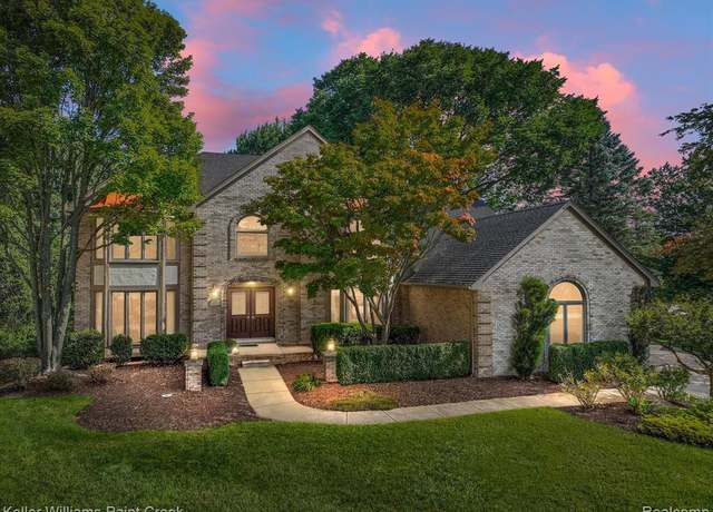 Property at 1839 Sudbury Ct, Rochester Hills, MI 48306 3667, 4 beds, 4 baths