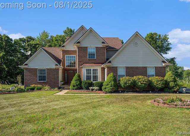 Property at 38060 Clydesdale Dr, Romulus, MI 48174 6400, 3 beds, 3 baths