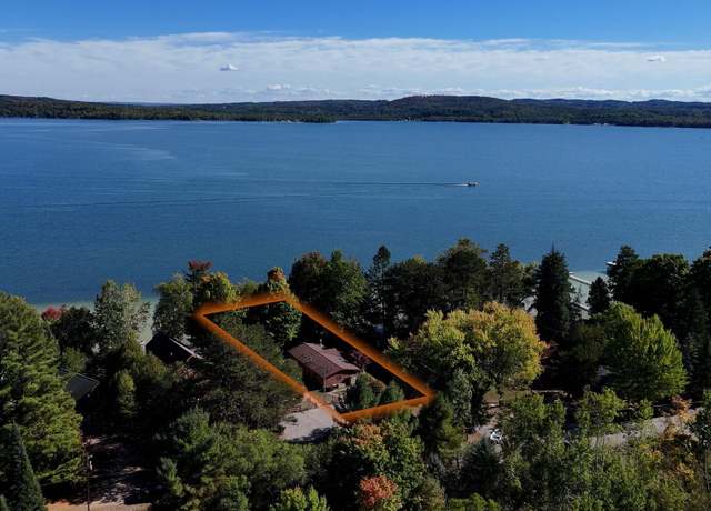 Property at 8095 S Rustic Dr Lot : 7, Cedar, MI 49621, 3 beds, 2 baths