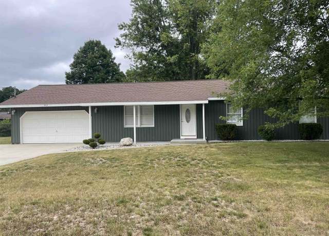 Property at 717 Cottage Ave, Clare, MI 48617, 3 beds, 1 bath