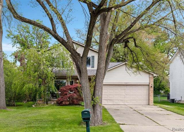 Property at 2517 DEARBORN Ave, Rochester Hills, MI 48309 3831, 3 beds, 2.5 baths
