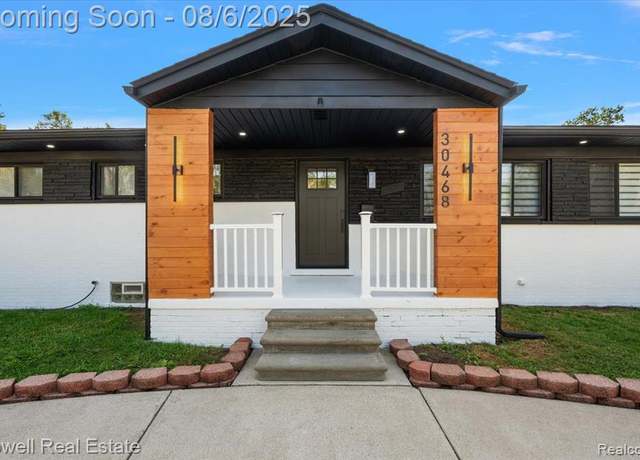 Property at 30468 Fairfax St, Southfield, MI 48076 1515, 4 beds, 3 baths