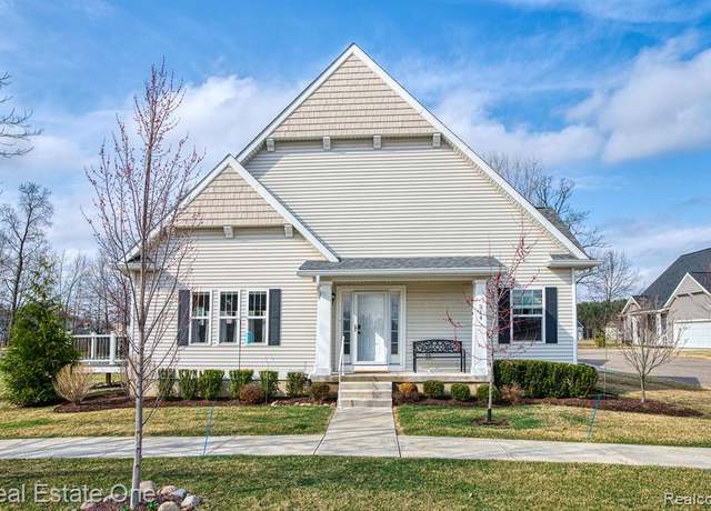 Property at 314 DORCHESTER Dr, Howell, MI 48855 6420, 3 beds, 3 baths