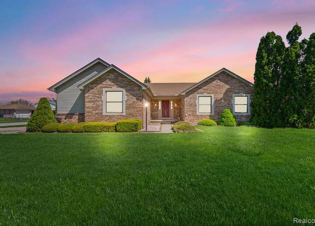 Property at 3817 PORTER, Sterling Heights, MI 48310, 3 beds, 3 baths