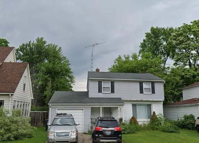 Property at 2013 E Court St, Flint, MI 48503, 3 beds, 1.5 baths