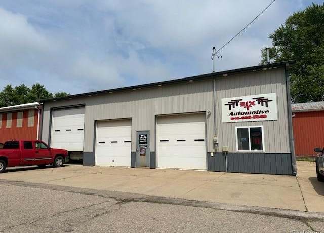 Property at 9449 Genesee St, New Lothrop, MI 48460 9799, 1 bed, 1.5 baths